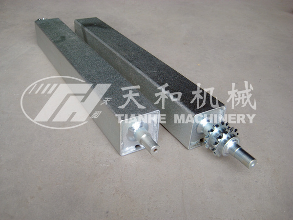 雙(shuang)鏈方型輥筒 / 震(zhen)動方輥