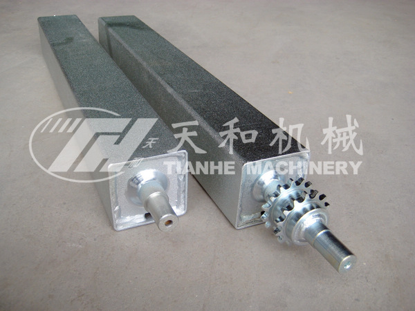 雙(shuang)鏈方型輥筒 / 震(zhen)動方輥