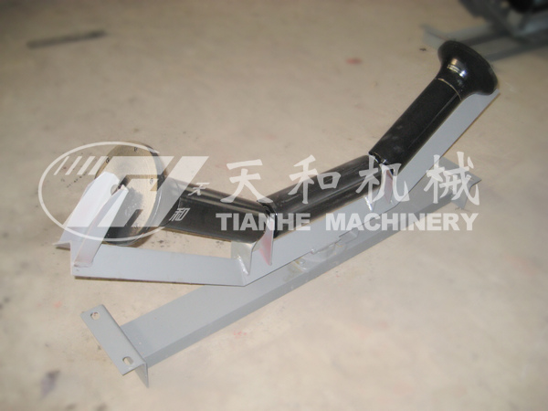 摩擦(ca)上調心托輥(gǔn)組 DTII型