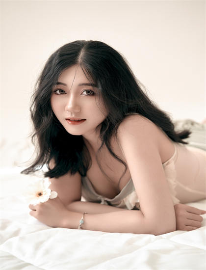 被夫上司欺辱的人妻HD中文版_H黄动漫在线观看_麻1豆传媒2026精品